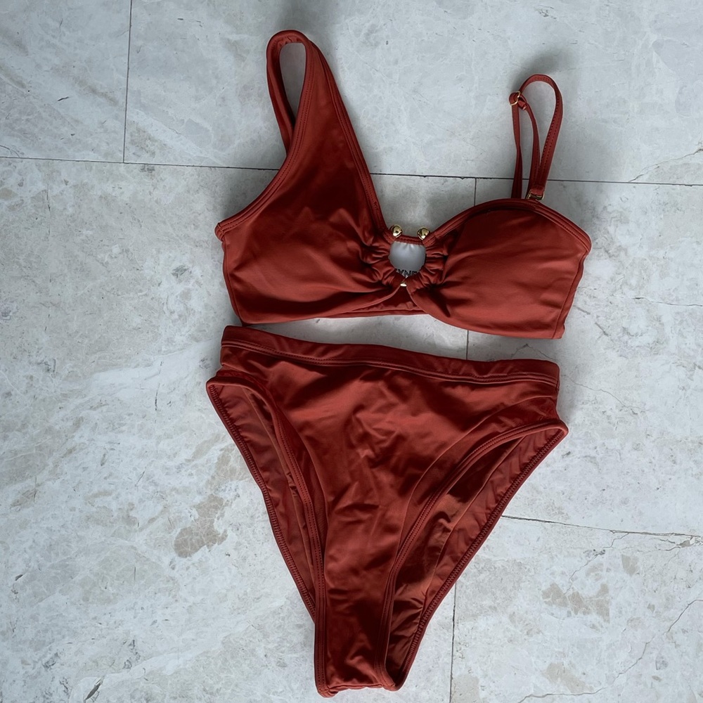 B FYNE swimsuit size small